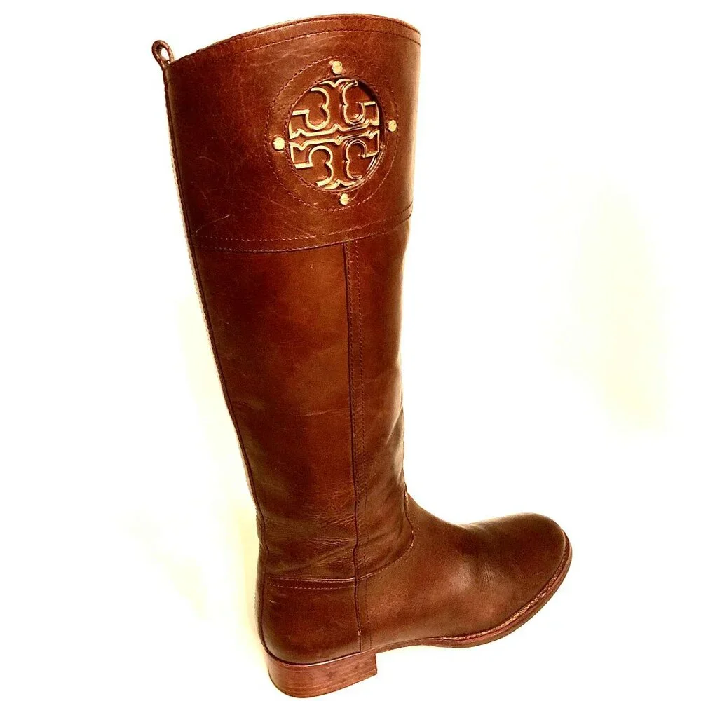 TORY BURCH Kiernan Leather Riding Boot Saddle Brown Gold Metal Logo 8.5 MSRP$450